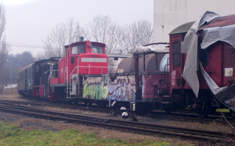 Ein gekpfter Schienenbus in der Abstellgruppe des Industriepark Kalle-Albert in Wiesbaden; 14.01.2008