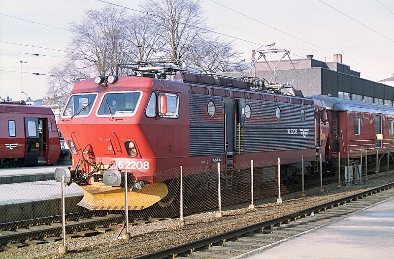 El16 2008 in Trondheim 22-04-1993.