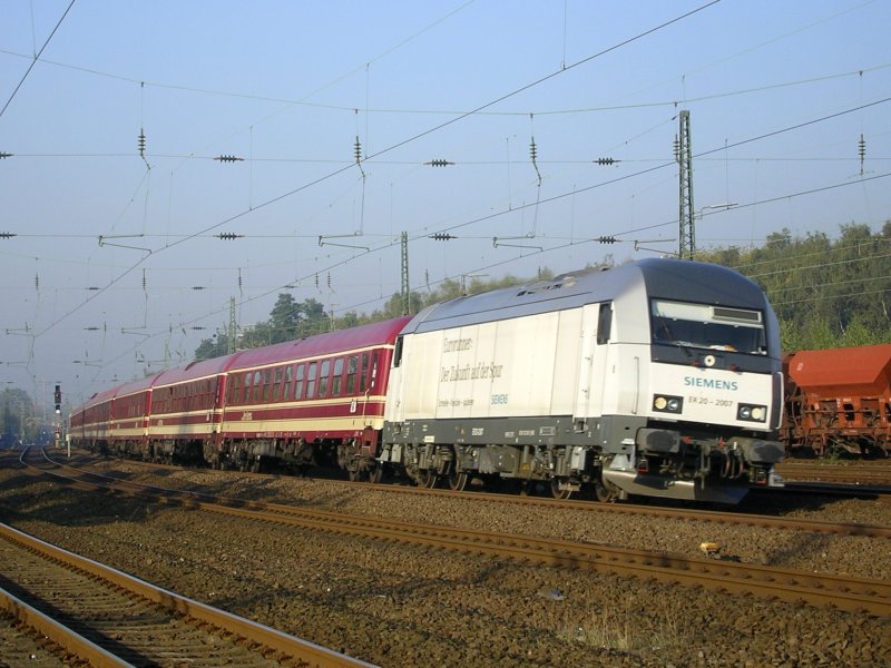 ER 20-2007 mit DPE 89736 von Kln Hbf. nach Neustadt in
der BO Ehrenfelder Kurve Richtung Bochum Hbf.(26.09.2008)