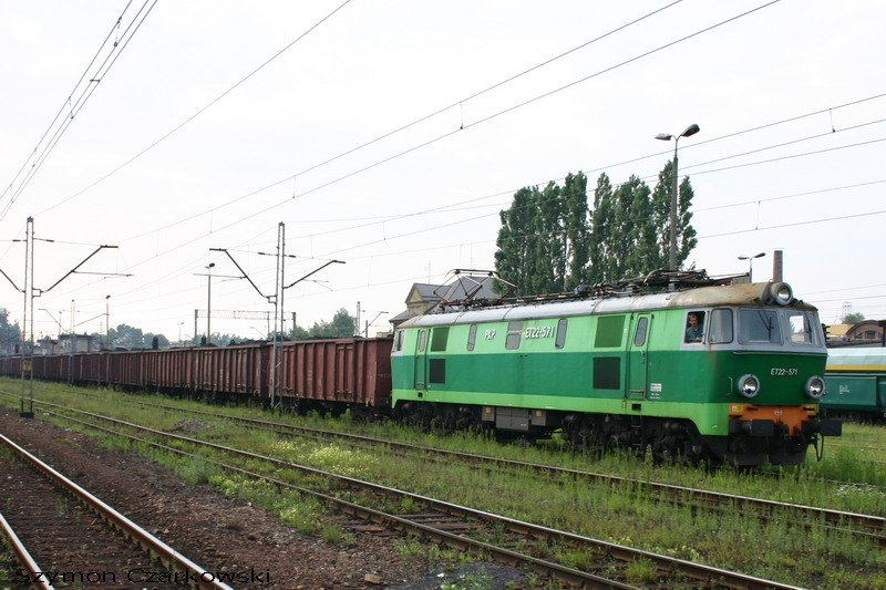 ET22-571 in Czechowice-Dziedzice am 11.08.2006