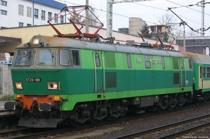 ET22-981 in Czestochowa am 20.11.2006