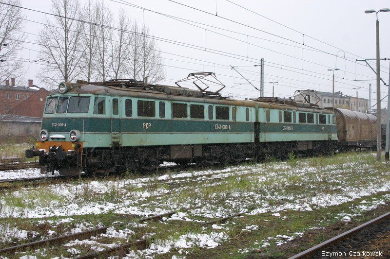 ET41-009 in Bielsko-Biala am 04.11.2006