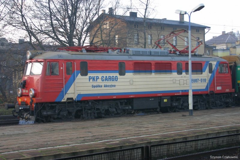 EU07-516 in Czechowice-Dziedzice am 25.11.2006