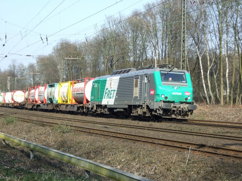 FRET 437028 in Duisburg Neudorf