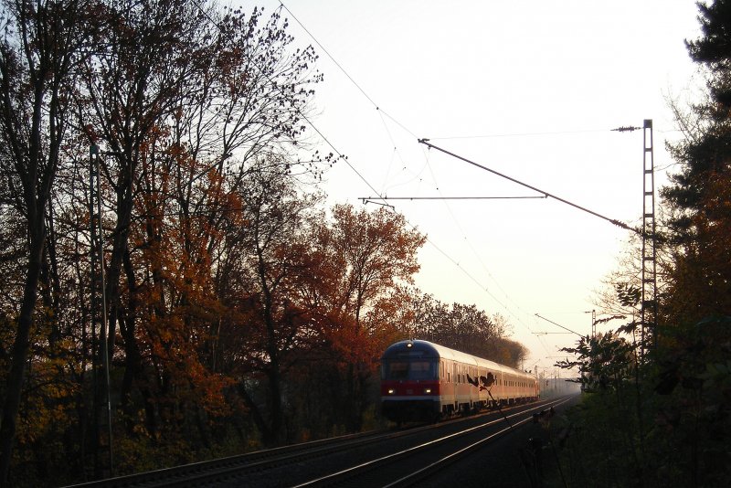 Karlsruhe Kopf mit dem RE Bad Harzburg-Hannover bei Sarstedt (8.11.08)