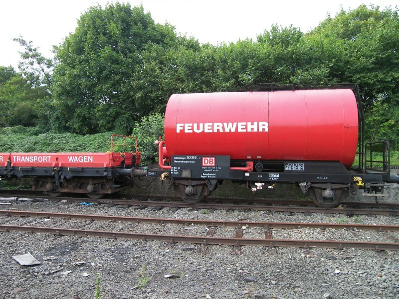 Lschmitteltransportwagen 60069-2 steht in Hagen-Vorhalle
