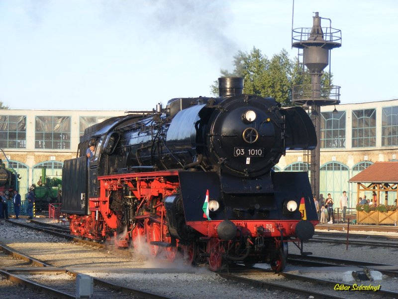 Lok 03 1010 im Eisenbahnpark in Budapest am 13.09.2008.