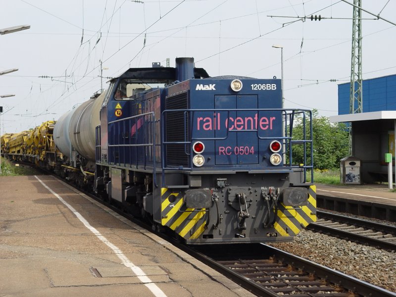 Lok RC 0504 (MaK 1206BB) des RailCenter Nrnberg im Arbeitseinsatz im Bahnhof Friesenheim/Baden am 10.9.2006