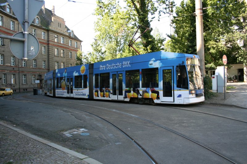 LVB NGT8 1133  Deutsche BKK  am 13.9.2008 in Leipzig-Wahren.