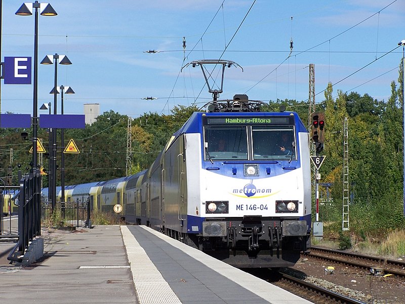 ME 146-04 wird in Uelzen bereit gestellt um nach Hamburg zu fahren. 20.09.08