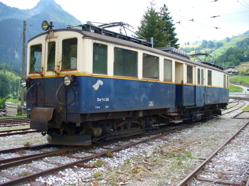 MOB - Triebwagen De 4/4  28  Abgestellt in Montbovon am 29.07.2007