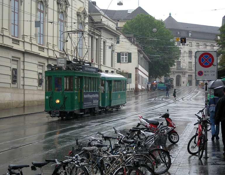 Museumswagen nahe des Barfsserplatzs in Basel am 8. August 2009.