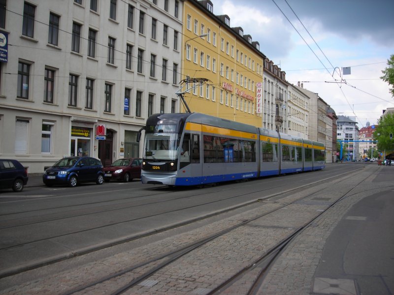 NGT12 (Classic XXL) am Hauptbahnhof (Mai 2008)