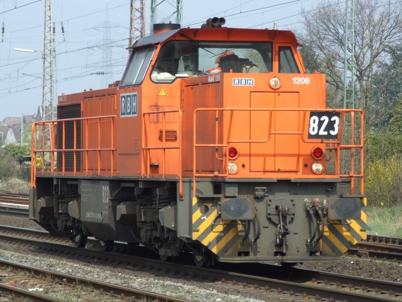 RBH 823 durchfhrt Ratingen-Lintorf