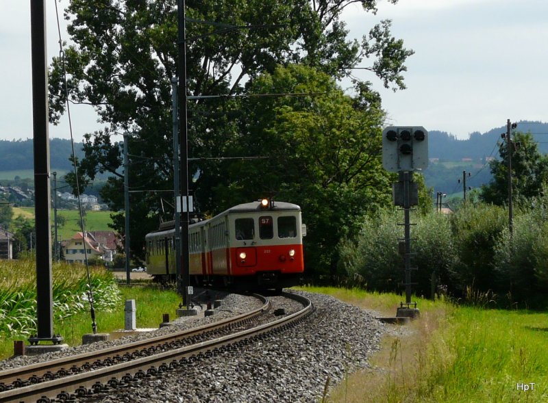 RBS - Extrazug mit dem Steuerwagen Bt 222 und Bt 221 und dem Triebwagen Bre 4/4 1 (PendlerPintli) unterwegs nach Worblauffen bei Deisswil am 22.08.2009