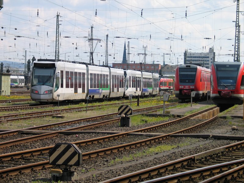 Regiotramtriebzge abgestellt in Kassel Hbf.