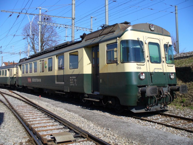 SOB - Triebwagen BDe 4/4576 055-8 abgestellt im Bahnhofsareal von Samstagern am 11.03.2007