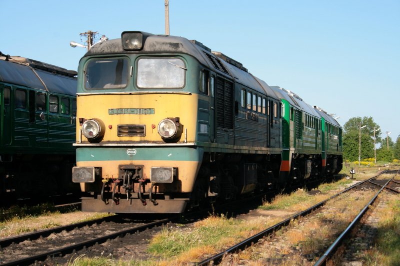 ST44-1081 in der Abendsonne am 28.05.08 in Suwalki.