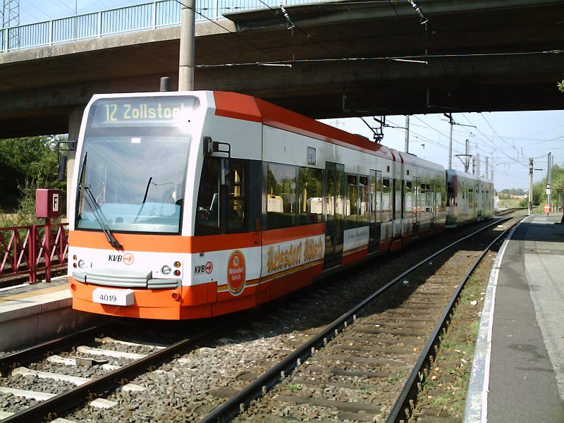 Stadtbahnwagen 4019 in Merkenich. 16.09.2006