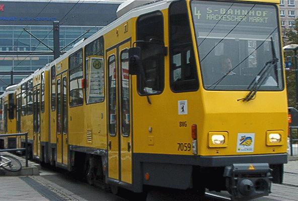 Straenbahn am Alex