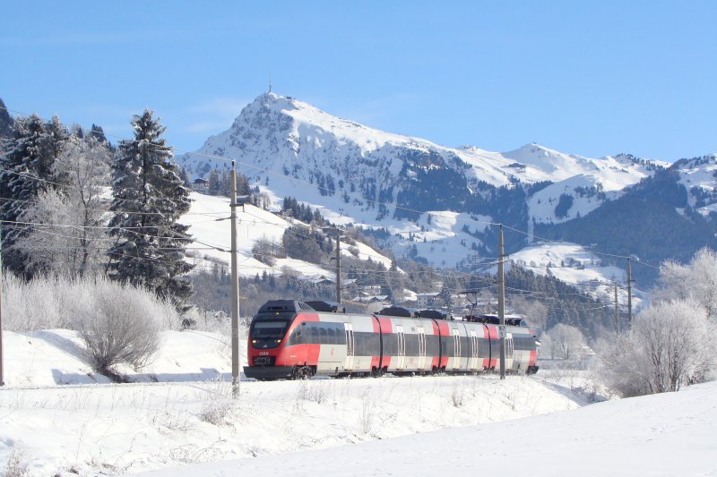 Talent(4024) in Hintergrund ist die Kitzbhler-horn(1998m).23.01.2009