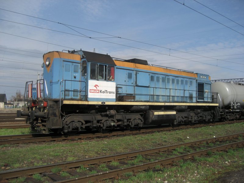 TEM2-296 von der ORLEN am 09.04.2008 in Kutno.