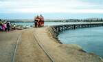 Victor Harbor Horse Tram__South Australia__An der 600 Meter langen Brücke nach Granite Island.__08-01-1989