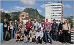 Hier nochmals das Gruppenbild vom Bahnbilder-Treffen in Singen mit ausgetauschter Mittelperson in der vorderen Reihe.