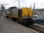 Rangierlok 7800 wartet auf einem Nebengleis auf den nchsten Einsatz im Bahnhof von Oostende am 18.05.07. 
