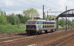 SNCB Lokomotive HLE 2017 fhrt am 9.5.1997 um 16.28 Uhr solo Richtung Antwerpen  in Hhe der Ortschaft Lint.