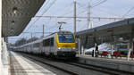 Mit dem ICa Eupen - Oostende am Haken erreicht HLE 1338 den Bahnhof Welkenraedt. Aufnahme vom 20/02/2010.