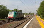 Die Cobra 2842 kommt als Lokzug aus Köln-Grmeberg(D) nach Antwerpen-Noord(B) und fährt als Umleiter durch Kohlscheid aus Richtung Herzogenrath und fährt die Kohlscheider-Rampe hoch nach