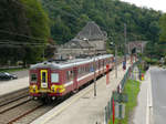 Triebzug 180 der Serie AM62 steht im Bahnhof Trooz bereit zur Weiterfahrt in Richtung Lüttich. Die Aufnahme entstand am 18/09/2010.