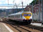 Triebzug 337 der Baureihe AM 80  Break  bei der Einfahrt v.
Bahnhol Lige Guillemins am 20.07.09