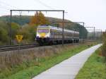 Triebwagen 304 der Serie AM80 als IR2934 Liers - Antwerpen-Centraal, hier aufgenommen kurz hinter Diest am 24/10/2009.