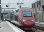 Am Sonntagmittag staunte ich nicht schlecht, als dieser Thalys langsam auf Gleis 3 im Bhf Welkenraedt einfuhr und dort stehenblieb.