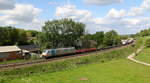 186 446-1 von Lineas/Railpool kommt aus Richtung Aachen-West und fährt die Gemmenicher-Rampe hoch mit einem Containerzug aus Wien-Freudenau-Hafen(A) nach Antwerpen-D.S.(B) und fährt gleich