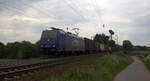 186 268-9 von Rhenus-Logistik kommt mit viel Sand aus Richtung Aachen-West und fährt die Gemmenicher-Rampe hoch mit einem GTS-Containerzug aus Piacenza(I) nach Zeebrugge-Ramskapelle(B) und