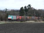 Cobra-Lok 2820 mit einem Containerzug von Aachen-West kommend in der Rampe zum Gemmenicher Tunnel.