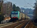 Schwer zu ziehen hat Cobra 186 211 (2819) am 10.02.2011 auf der Rampe der Montzenroute von Aachen West zum Gemmenicher Tunnel.