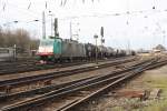 Die Cobra 2842 fhrt mit einem Kesselzug von Aachen-West nach Antwerpen-BASF.
13.2.2011