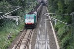 Die Cobra 2815 kommt mit einem sehr langen Kohlenzug aus dem Gemmenicher Tunnel von Zandvliet(B) nach Mannheim(D) und fhrt in Richtung Aachen-West bei Sonne.