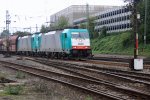 Zwei Cobra 2820 und 2822 kommen mit einem Kohlenzug aus Zandvliet(B) und fahren in Aachen-West ein bei Wolken.