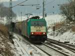 Cobra 186 220 (2828) hat es am 09.02.2012 mit einem langen gemischten Gterzug am Haken fast geschafft, nur noch wenige Meter auf der Montzenrampe von Aachen West nach Belgien und der Scheitelpunkt am