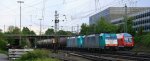 Zwei Cobra 2826 und 2834 kommen aus Richtung Montzen/Belgien mit einem Kurzen Kesselzug aus Antwerpen-Noord(B) nach Burghausen(D) und fahren in Aachen-West ein in der Abendstimmung am 24.5.2013.