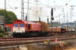 Die Class 66 DE6308  Anja  von Crossrail fhrt mit viel Qualm mit einem langen P&O Ferrymasters Containerzug aus Gallarate(I) nach Zeebrugge(B) bei der Ausfahrt von Aachen-West und fhrt in Richtung