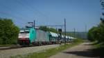 Cobra-Lok 2824 hat soeben die Blockstelle Remersdael passiert auf dem Weg von Aachen-West Richtung Antwerpen.