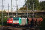 Die Cobra 2820 kommt aus Richtung Montzen/Belgien mit einem langen Kohlenzug aus Gent-Zeehaven(B) nach Garching(D) und fährt in Aachen-West ein.