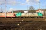 Die Cobra 2820 fährt mit einem langen Toyota-Autozug aus Gliwice(PL) nach Zeebrugge(B) bei der Ausfahrt aus Aachen-West in Richtung Montzen/Belgien.