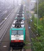 Die Cobra 2830 steht mit anderen 28er auf dem abstellgleis in Aachen-West.